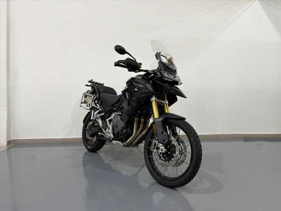 TRIUMPH TIGER 1200 BLACK EDITION 